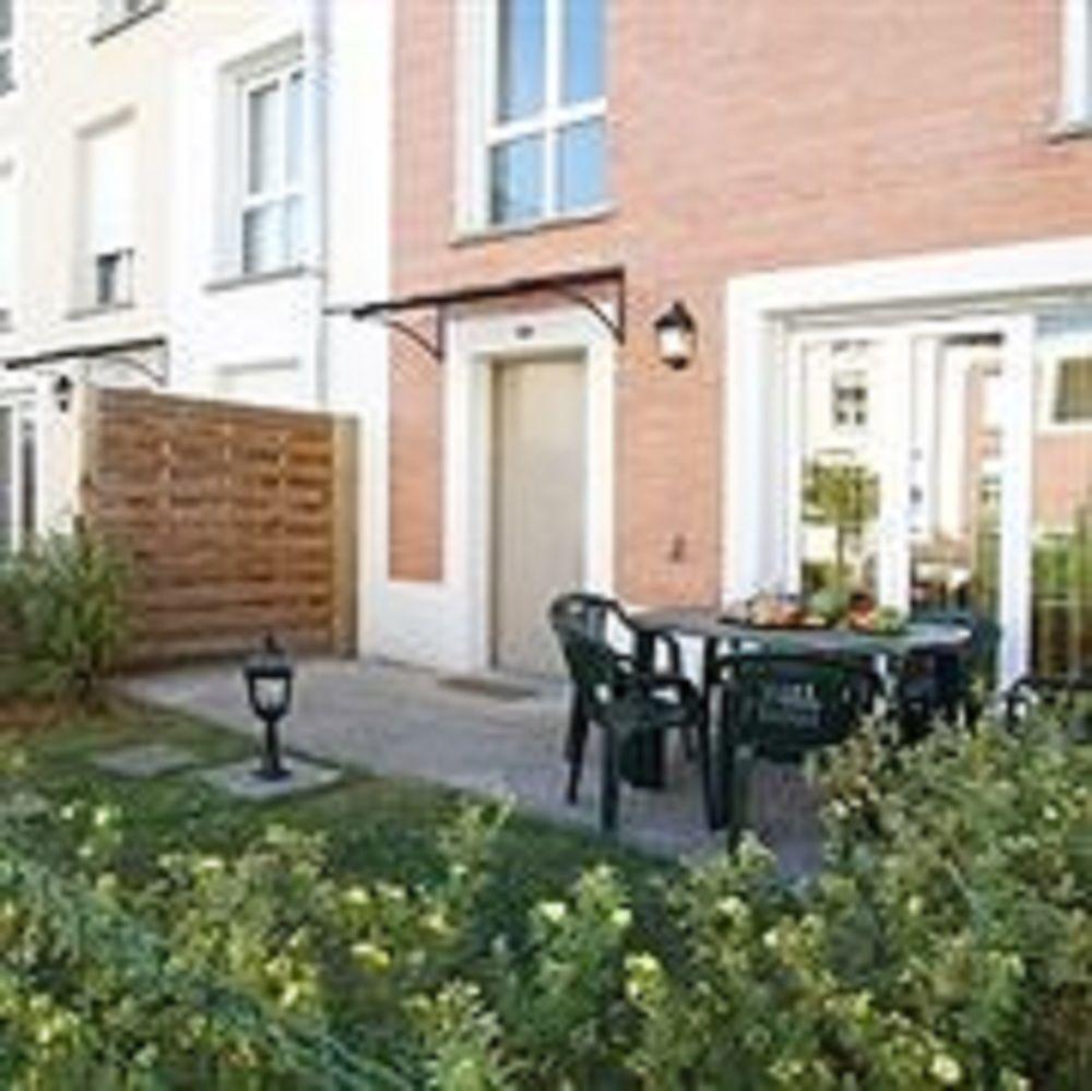 City Residence Marne-La-Vallee-Bry-Sur-Marne Noisy-le-Grand Exterior foto