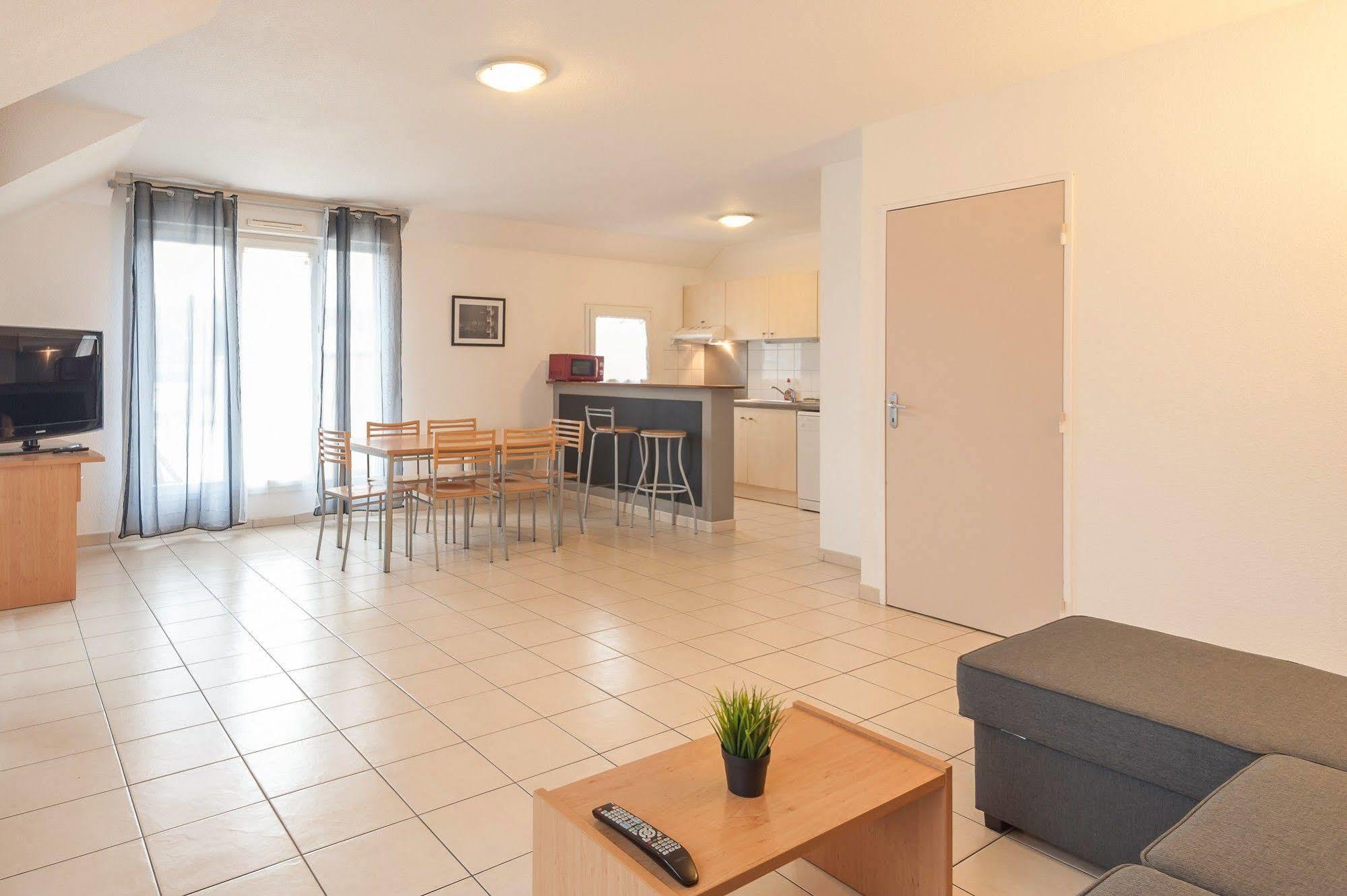 City Residence Marne-La-Vallee-Bry-Sur-Marne Noisy-le-Grand Exterior foto